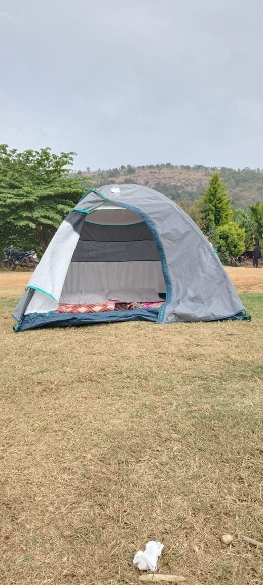 Tent stay